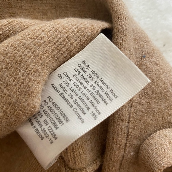 ❌SOLD❌Wilfred Tan Merino Wool Sweater - Picture 4 of 9